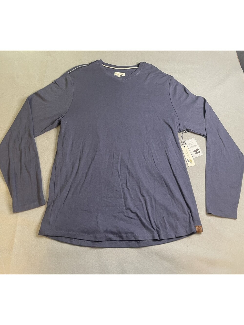 FUNDAMENTAL COAST Mens  Blue Long Sleeve V-neck - Size XL